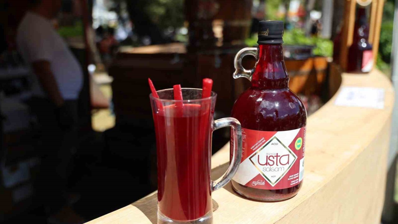 Adana’nın tescilli lezzeti şalgam, dünya sahnesinde: ’Büyük Usta & Serfressh WorldFood İstanbul’da’