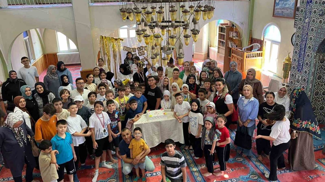 Simav’da Yaz Kur’an Kursu kapanış programı