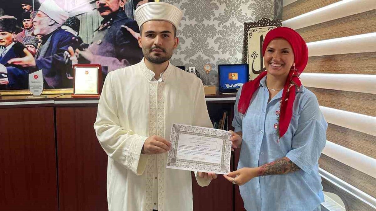 Alman Katherina İslamiyet’i seçti