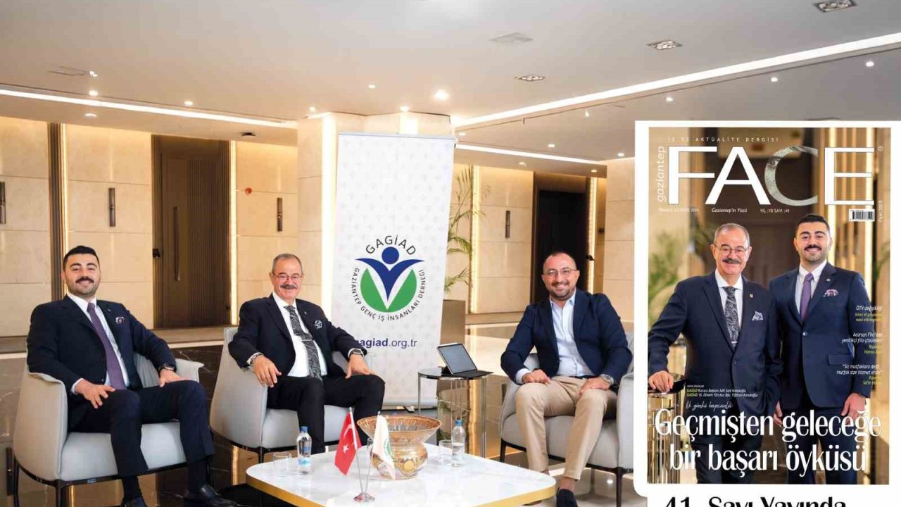 Bir kapakta iki kuşak: Face Dergisi’nden özel buluşma