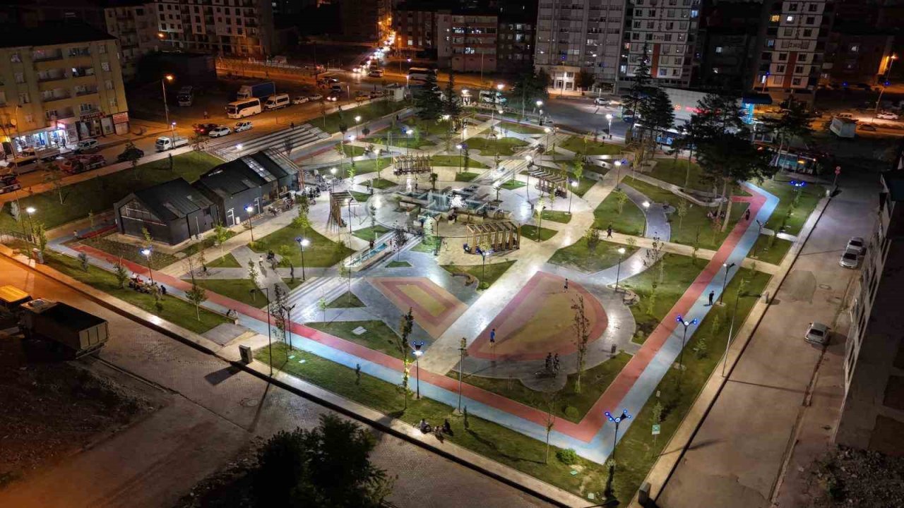 Elazığ’da şehre nefes aldıran yatırımlar, vatandaşların yeni buluşma noktası oldu