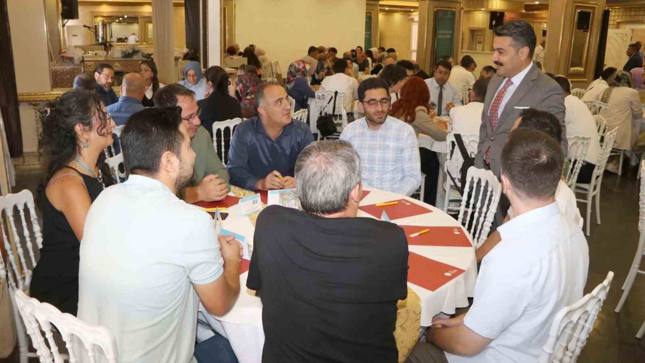 Sivas’ta "Eğitim Paydaşları Çalıştayı" düzenlendi