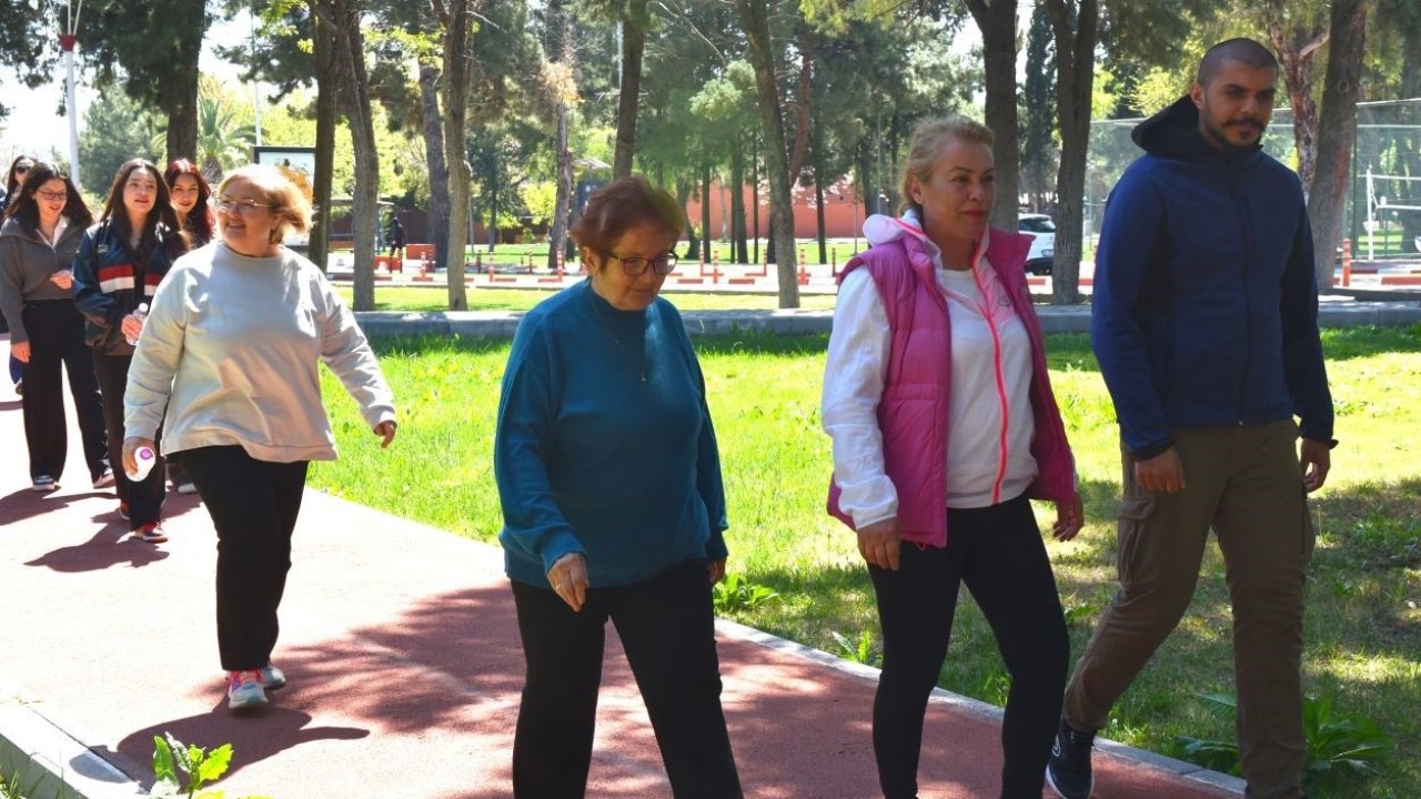 Ege Üniversitesinden kuşakları buluşturan parkur