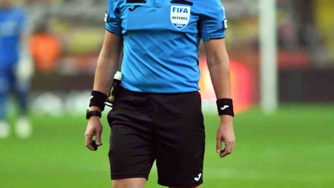 Başakşehir- Kayserispor maçında Kadir Sağlam düdük çalacak