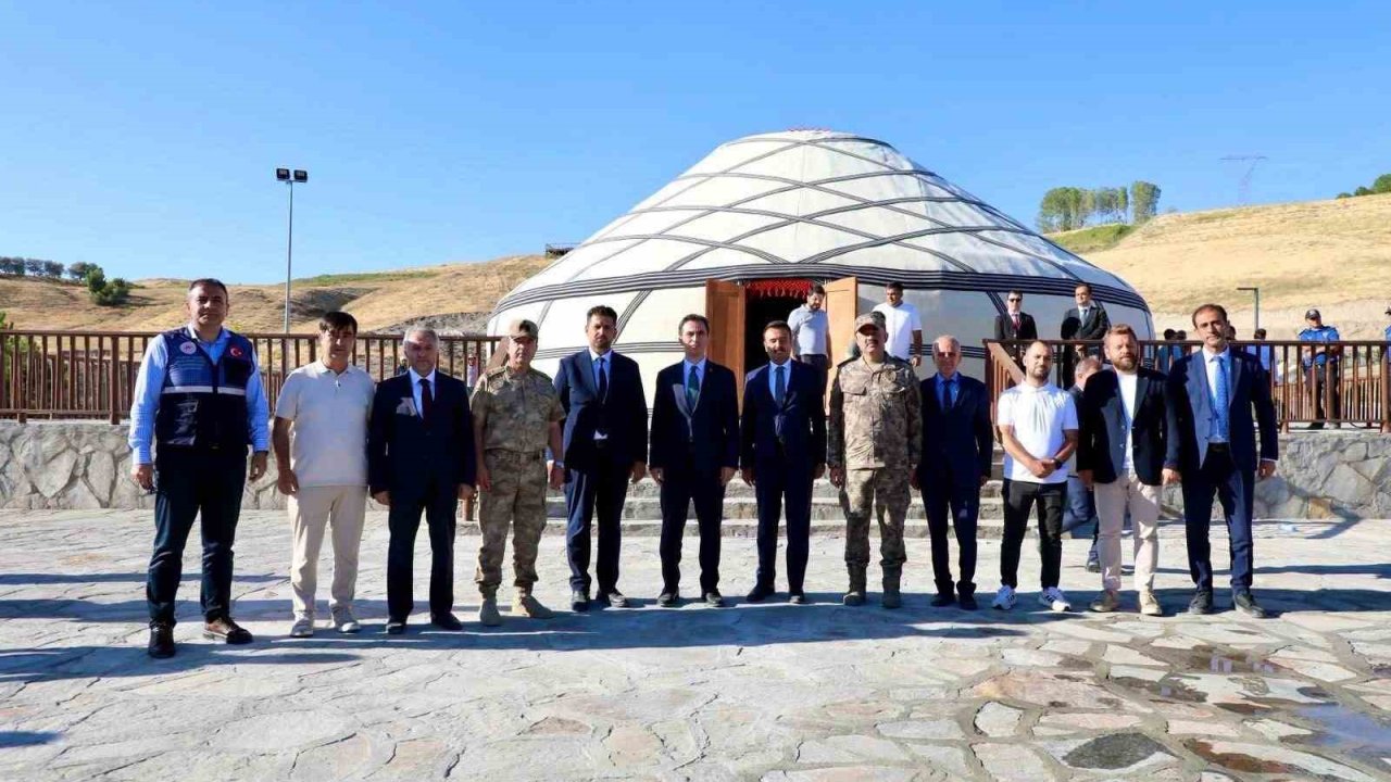 Ahlat, büyük zaferin etkinliklerine hazırlanıyor