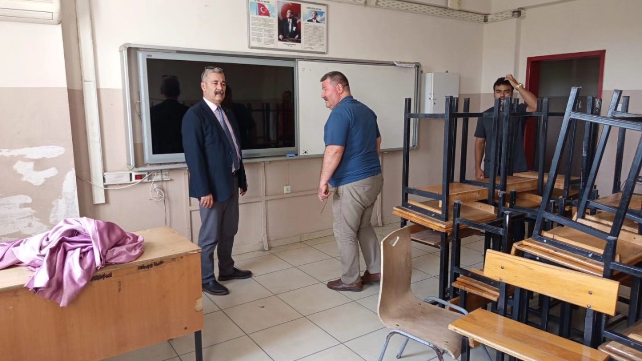 Efeler’de okullar yeni eğitim öğretim yılına hazırlanıyor