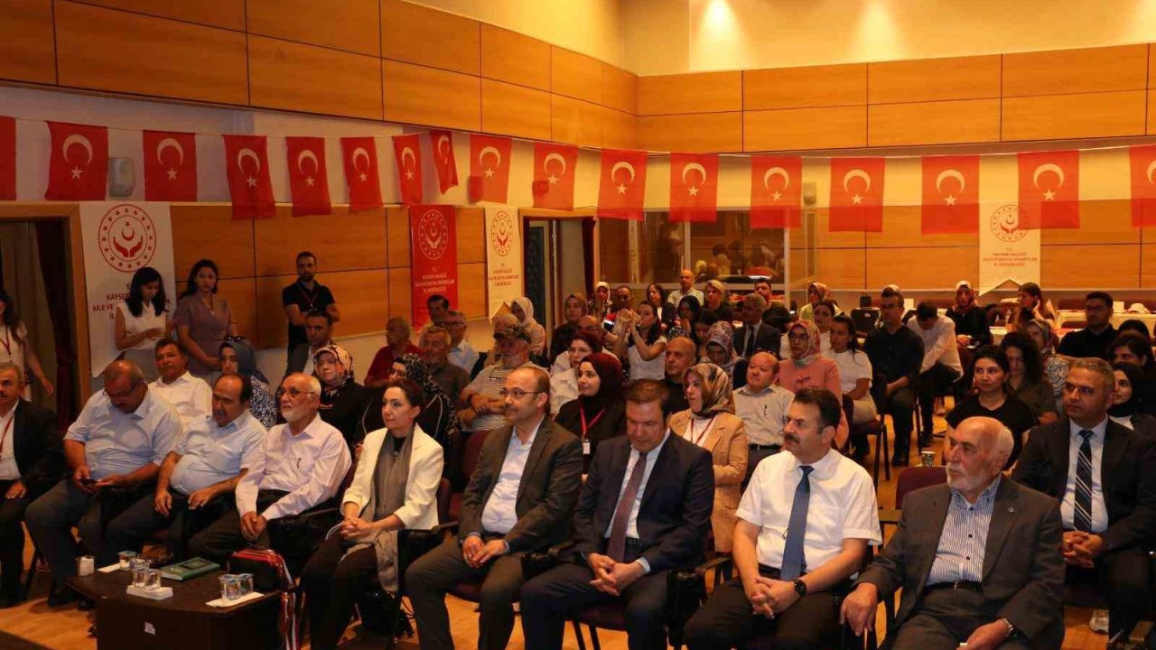 Kayseri’de ’Yaşlılık Çalıştayı’ yapıldı