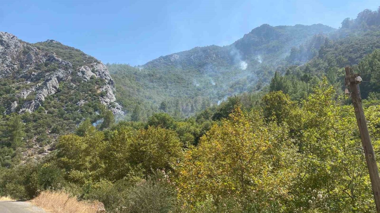 Mersin Anamur’daki orman yangını büyük ölçüde kontrol altına alındı