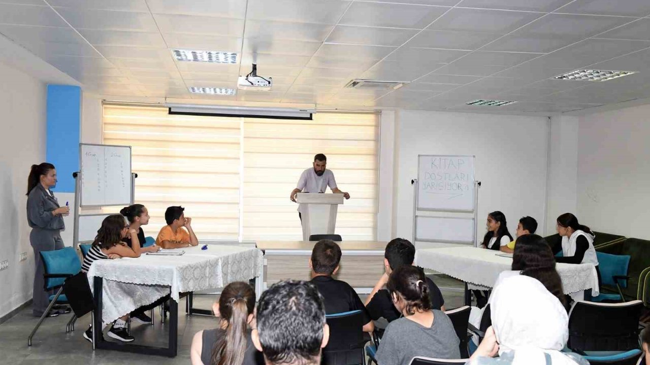 Osmangazi’de kitap dostları yarıştı