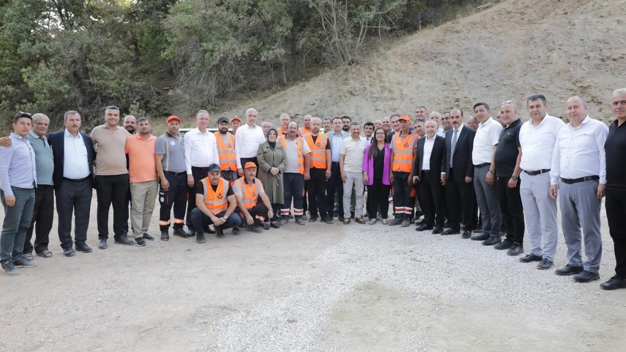 Simav-Harmancık kara yolunda yürütülen çalışmalar yerinde incelendi