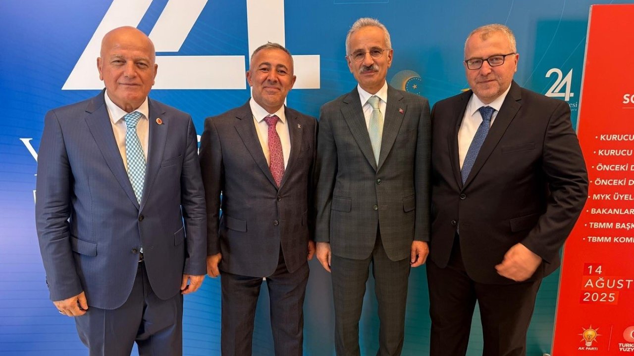 Yıldırım, AK Parti’nin 24’üncü yılında bakanlarla Ankara’da buluştu