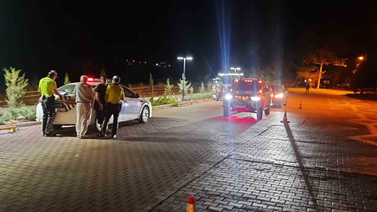 Bilecik’te 187 sürücüye trafik cezası yazıldı