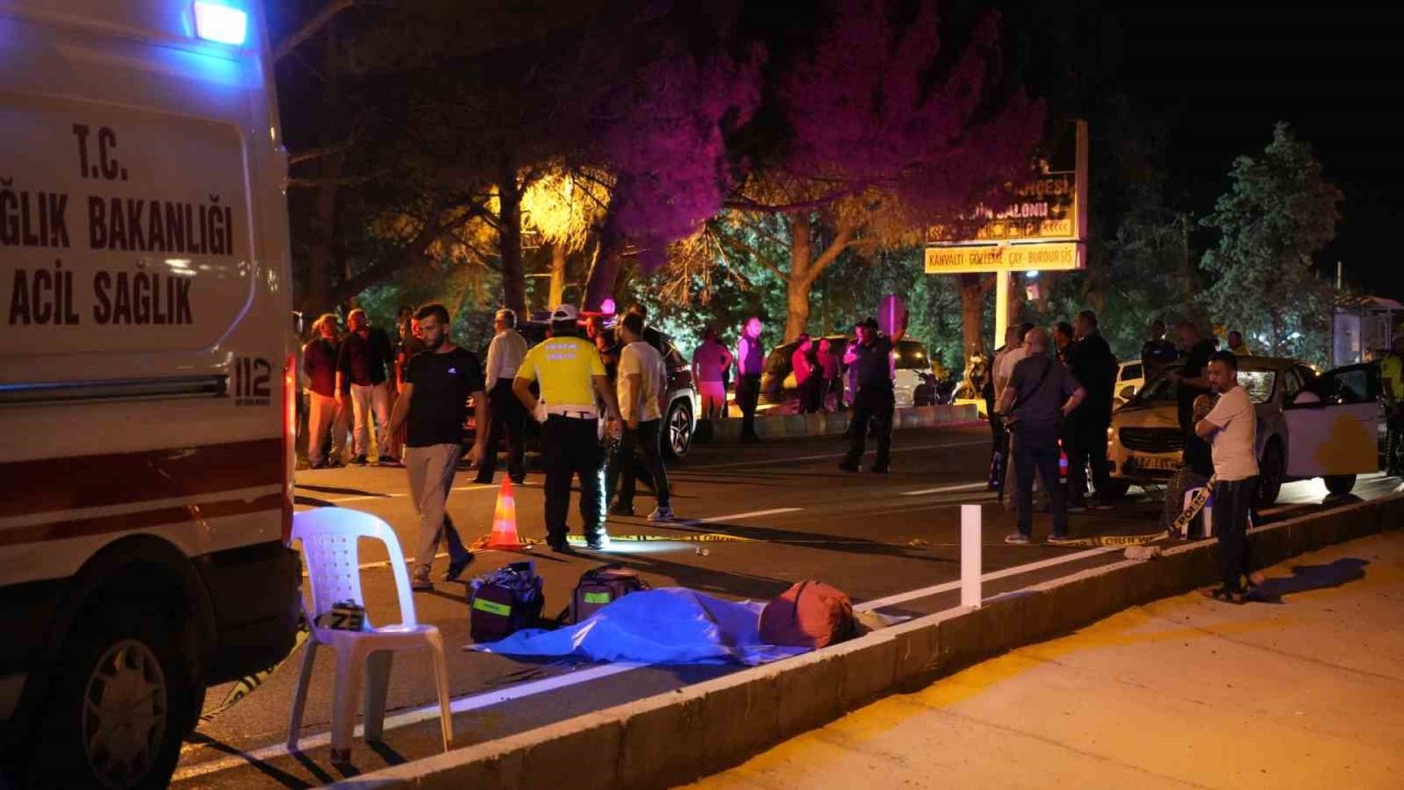 Düğünden çıkıp hayatını kaybetti, cenaze yerdeyken düğün eğlencesi devam etti