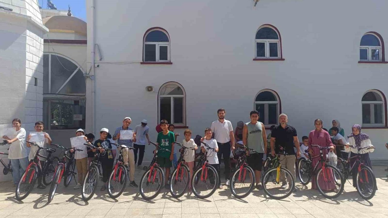 Anamur’da ’40 Günlük Sabah Namazı Seferberliği’ ödüllerle taçlandı