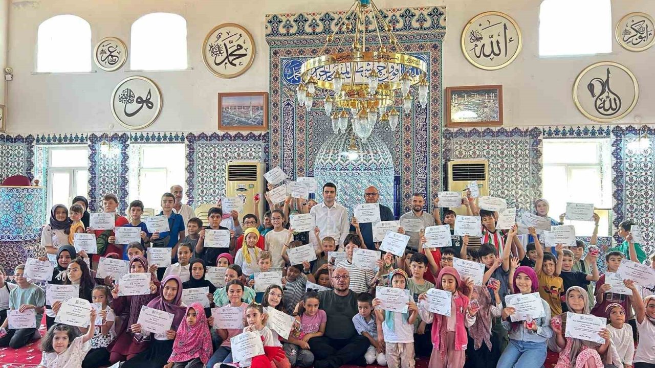 Osmaneli’nde yaz Kur’an kurslarına kaymakam desteği