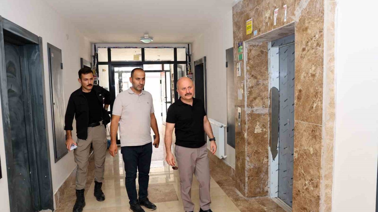 Vali Varol, Örenli Kalıcı Deprem Konutları’nı denetledi
