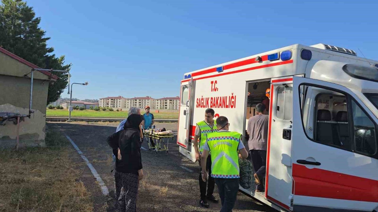 Bingöl’de zehirlenen şahıslar için ekipler seferber oldu