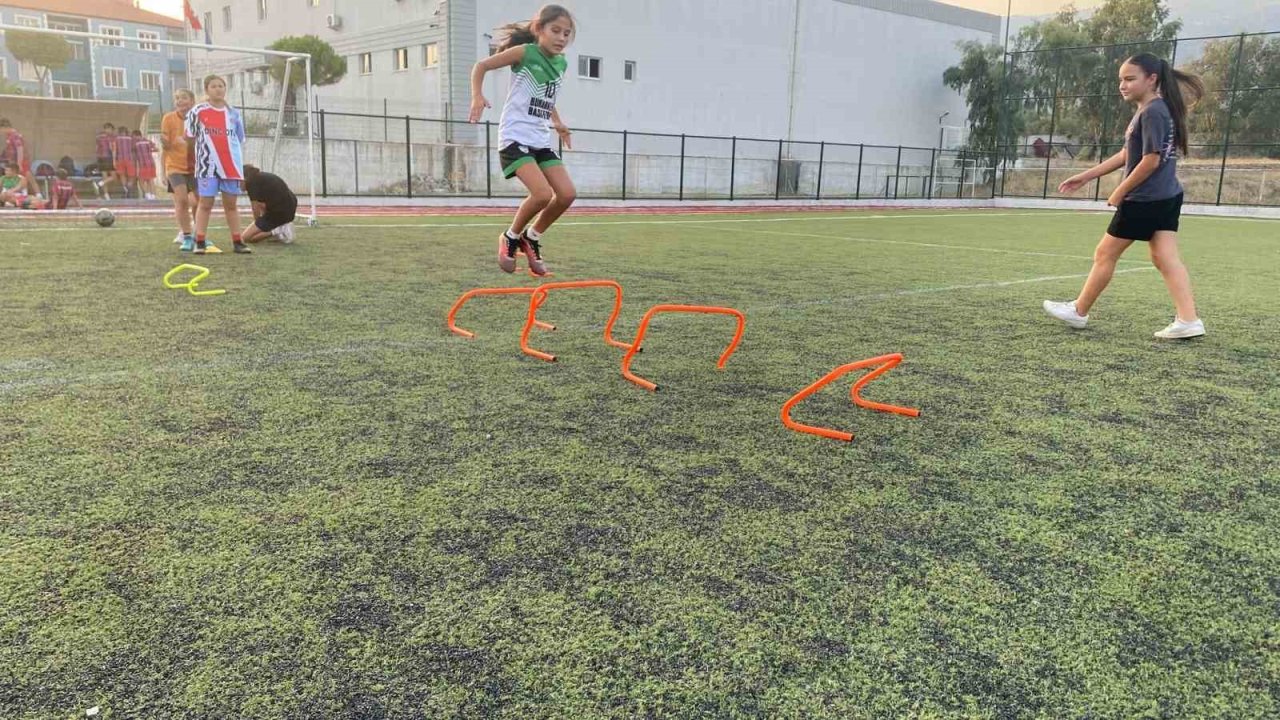 Yaz Spor Okulları ile gençler spor dolu bir yaz geçiriyor