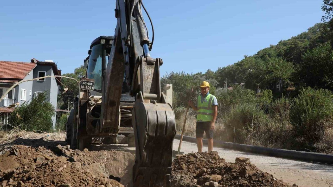 MUSKİ’den Göcek’te içme suyu ve dere temizlik çalışması