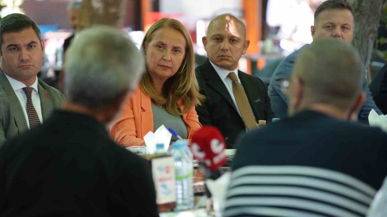 Kırıkkale Belediye Başkanı Önal ve CHP heyeti Kırıkkale’de basınla buluştu