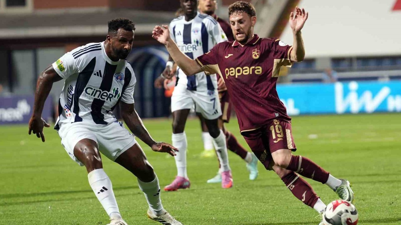 Trendyol Süper Lig: Kasımpaşa: 0 - Trabzonspor: 0 (İlk yarı)