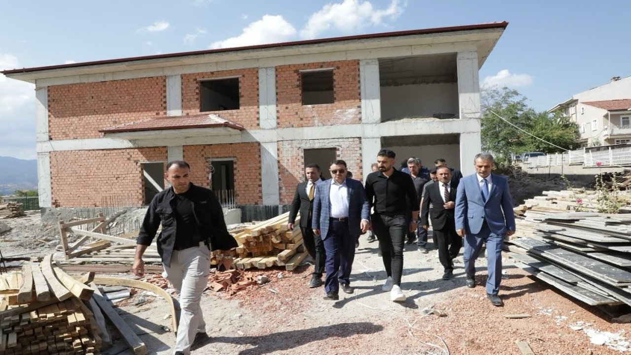 Kütahya Valisi Musa Işın, Emet’teki eğitim yatırımlarını yerinde inceledi