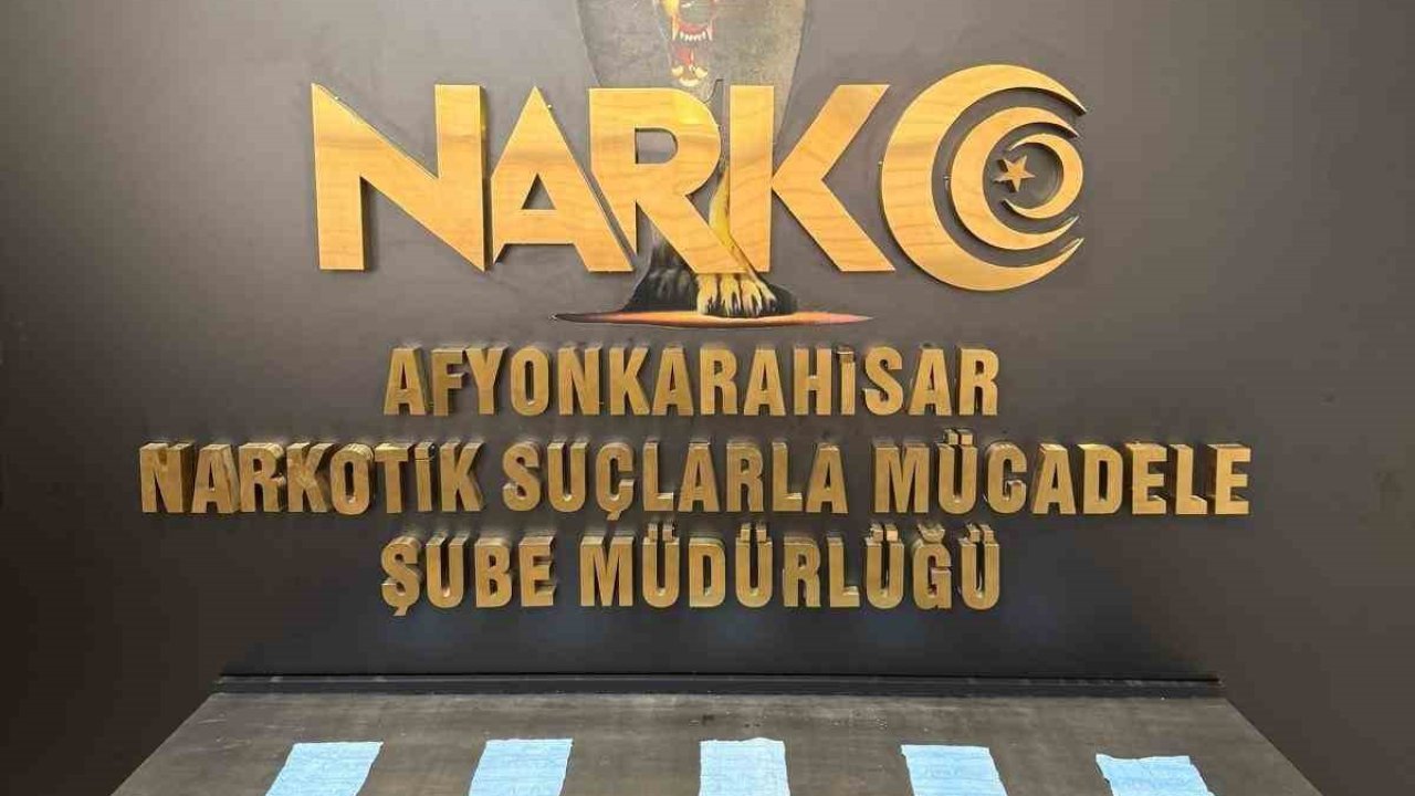 Uyuşturucu ticareti yaptığı belirlenen 2 şahıs tutuklandı