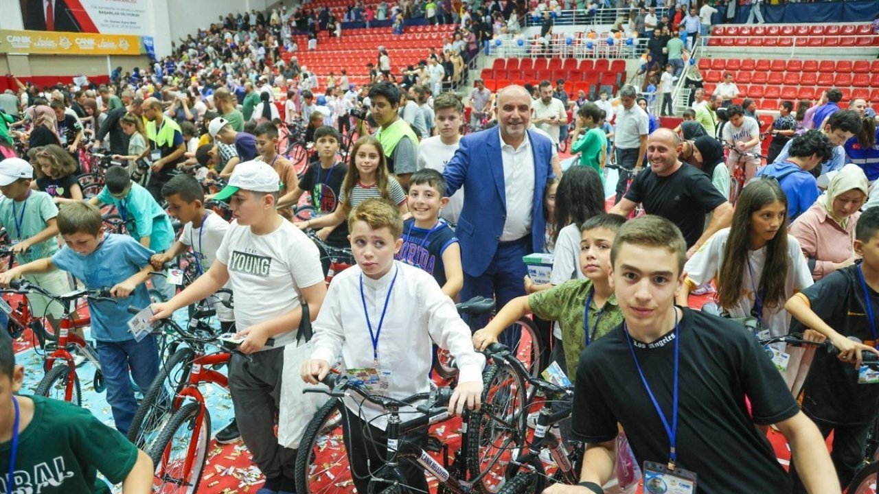 ‘Haydi Güle Oynaya Camiye Gel’ projesinde ödül heyecanı