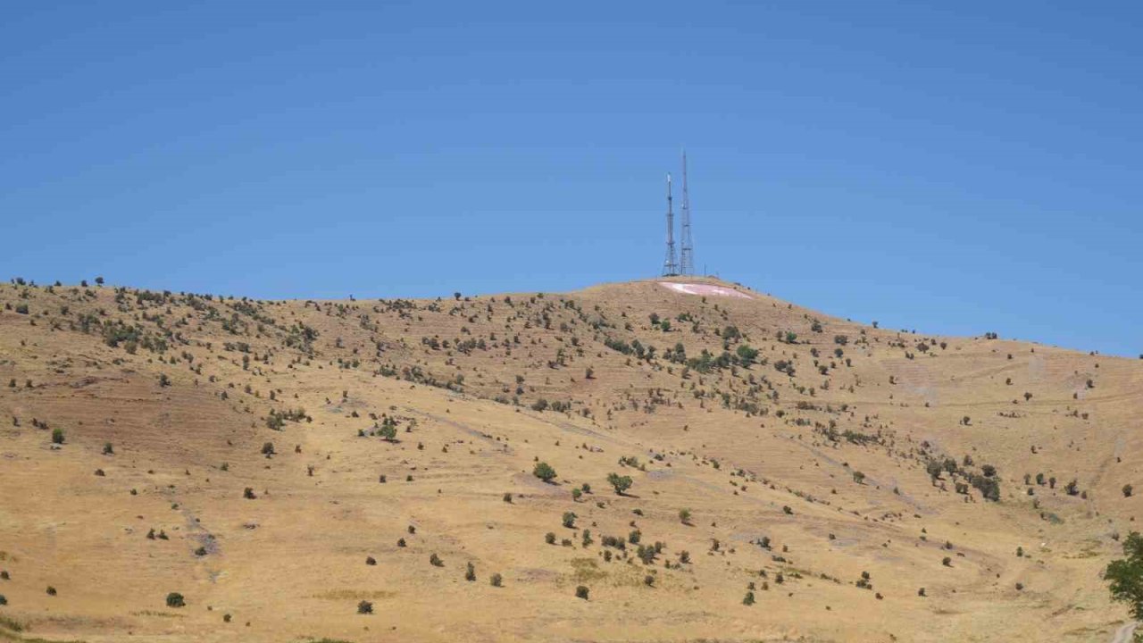 Muş’ta arazileri askeri atış alanı sınırında kalan vatandaşlar çözüm bekliyor