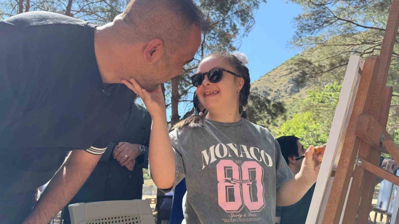 MHP Erzurum il başkanlığından anlamlı etkinlik