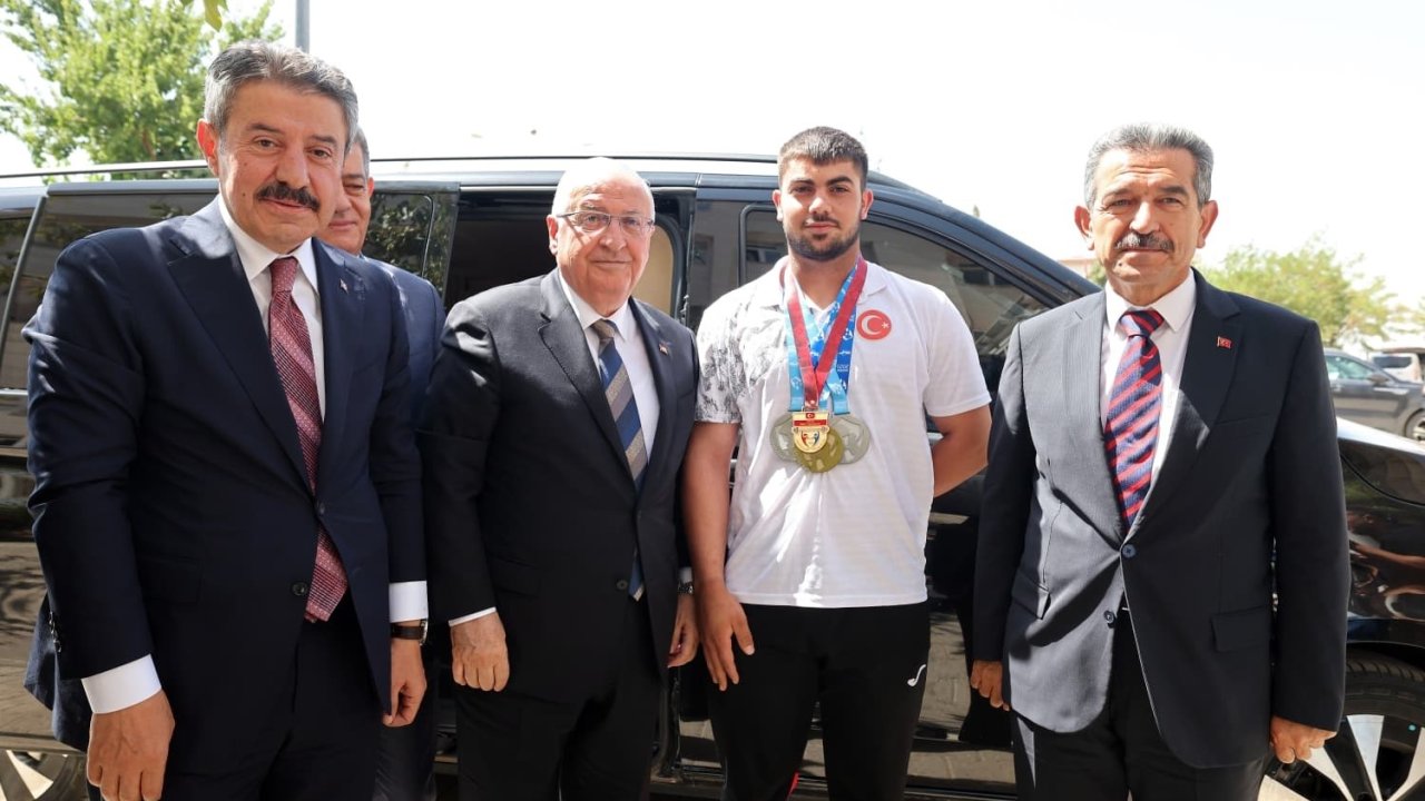 Millî Savunma Bakanı Güler, Şırnak’ta denetim ve incelemelerde bulundu