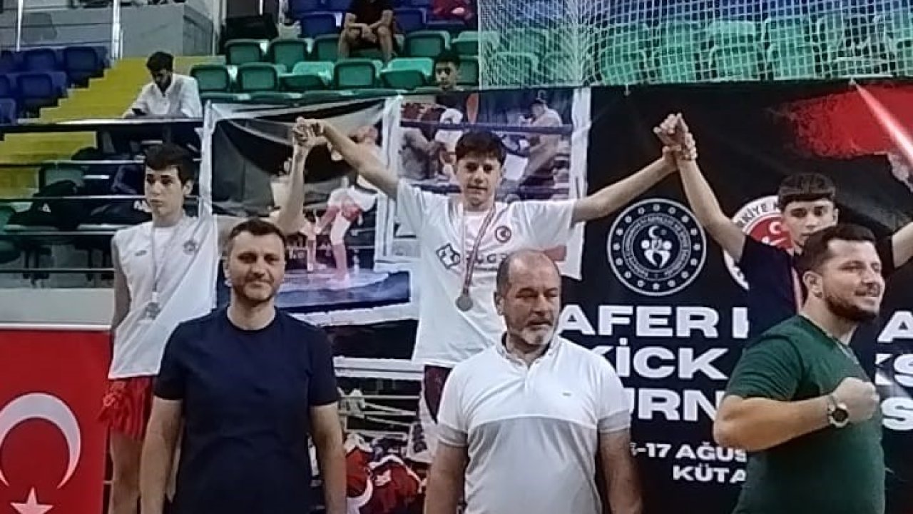 Niğdeli sporculardan Kick Boks Zafer Kupasında büyük başarı