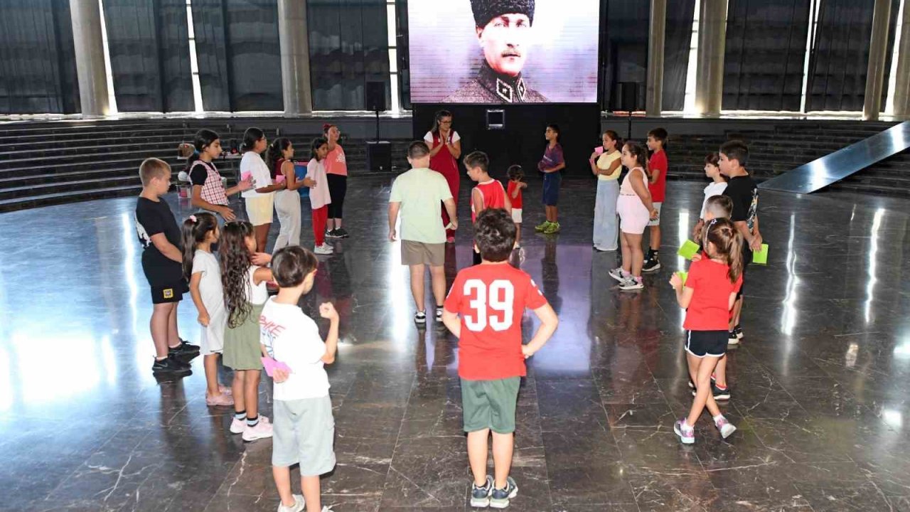 Osmangazi’de çocuklara tarih ve edebiyatı sevdiren buluşma