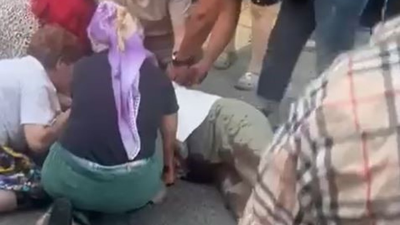 Bağcılar’da kadını bıçaklayan şahsı vatandaşlar linç etti