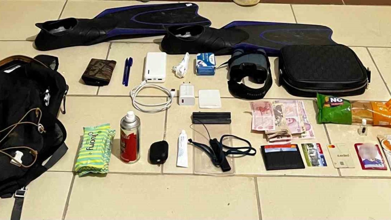 Yüzerek Yunanistan’a geçmek istedi jandarmadan kaçamadı