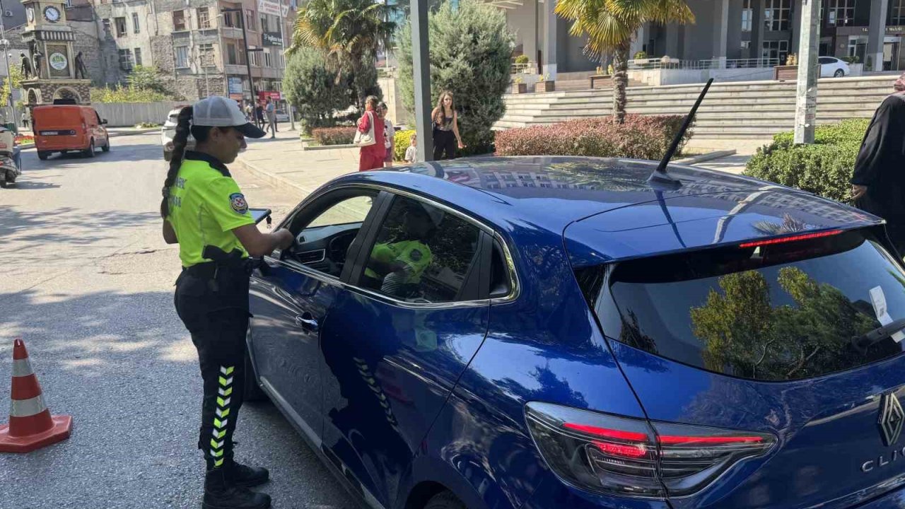 Ekipler tek tek durdurdu