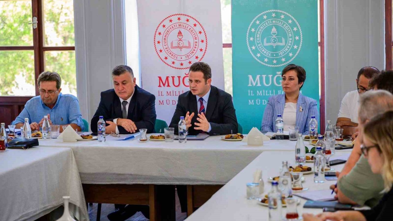 Muğla’da hayat boyu öğrenme komisyonu toplantısı yapıldı