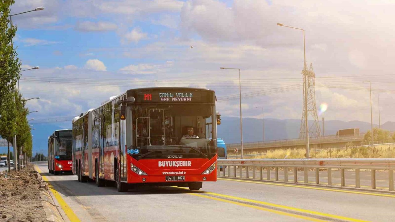 122 hat kalkıyor, yerine metrobüs geliyor: 1 saat süren yolculuklar 30 dakikaya düşecek
