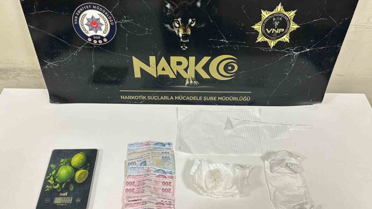 Van’da ‘torbacı’ operasyonu