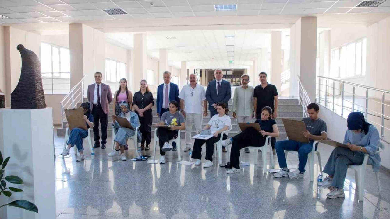 Erzincan’da güzel sanatlar için özel yetenek sınavları yapıldı