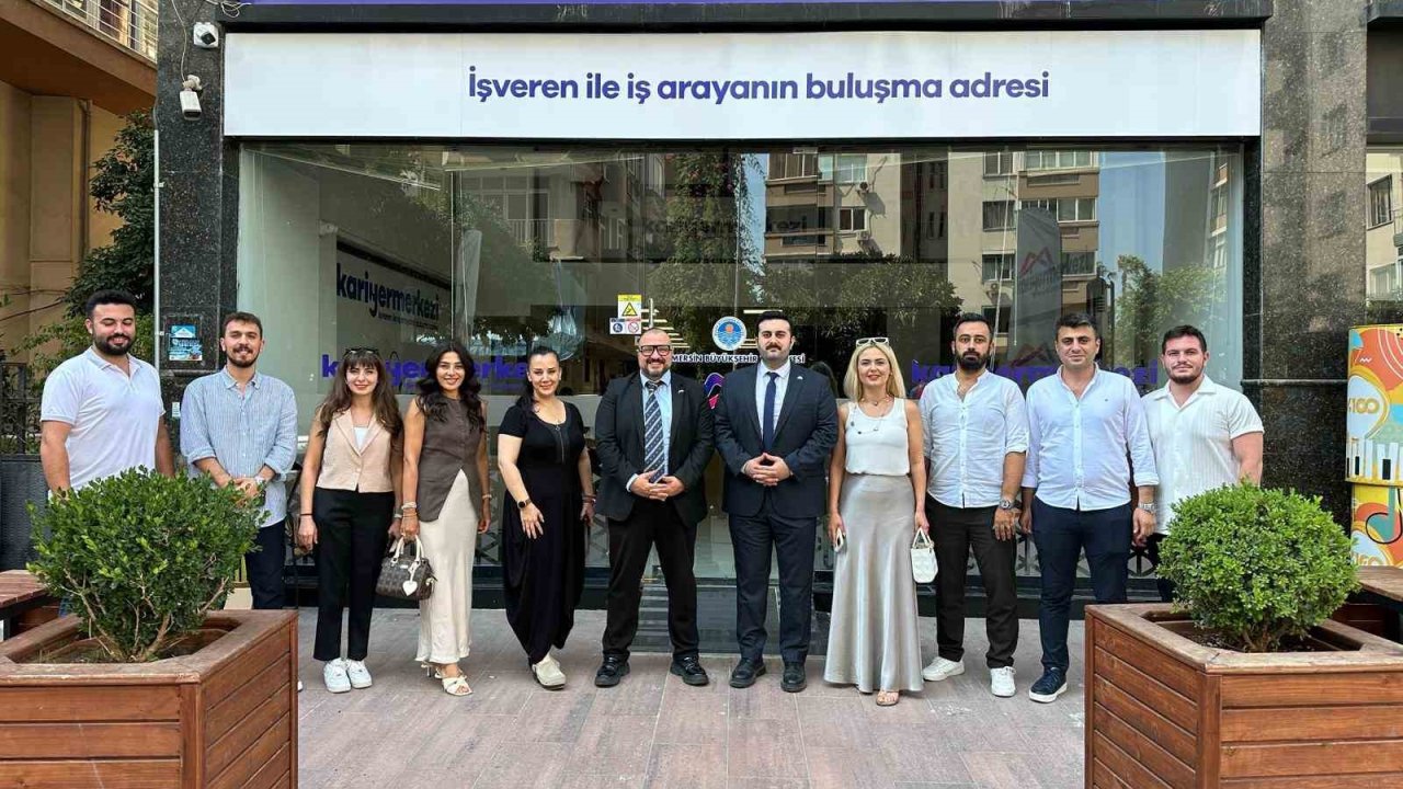 Mersin Kariyer Merkezi işbirlikleriyle güçleniyor
