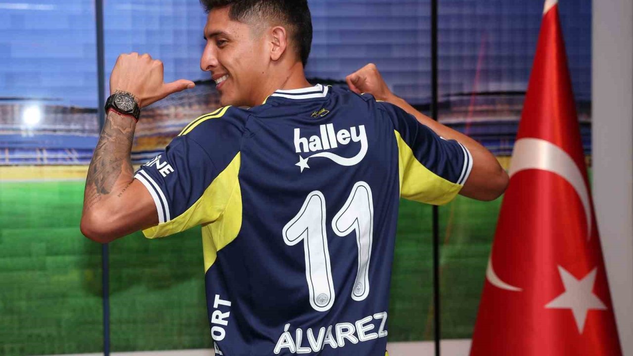 Edson Alvarez, resmen Fenerbahçe’de