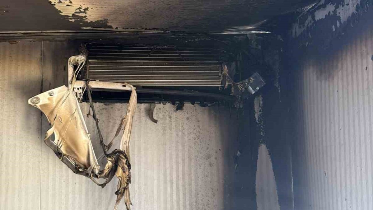 Üç gün açık bırakılan klima yangına neden oldu