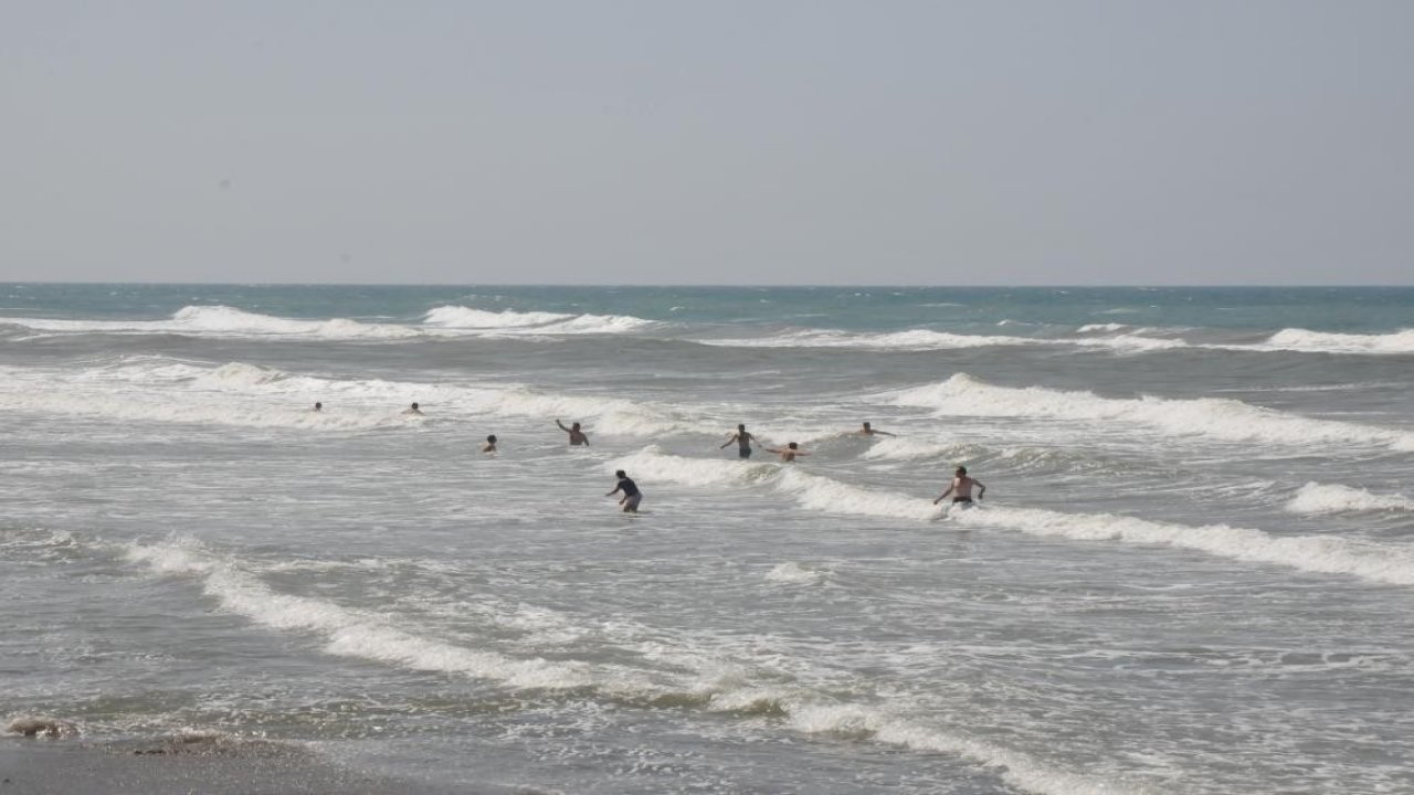 Akçakoca’da denize girmek yasaklandı