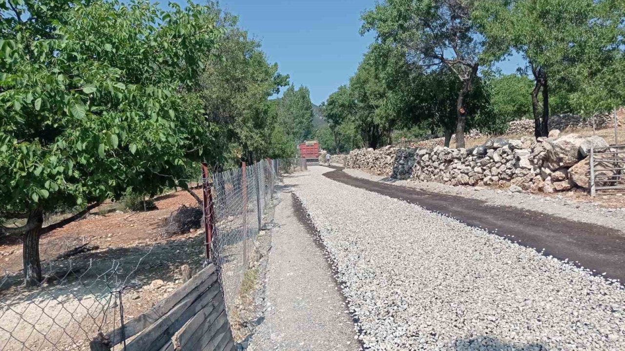Çameli Belediyesi kendi imkanlarıyla altyapı çalışmalarını devam ediyor