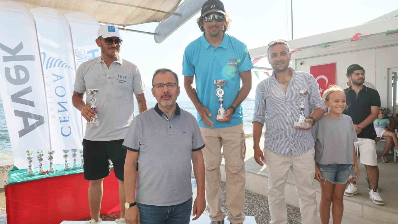 İzmir’de yelken festivali sona erdi