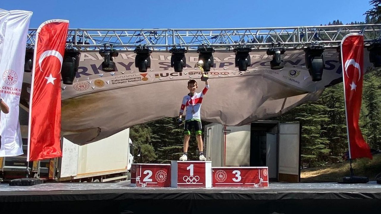 Sakarya Büyükşehirli sporculardan önemli başarı