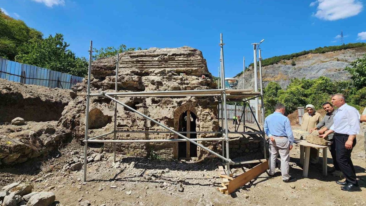 Tarihi Osmanlı hamamı aslına uygun restore ediliyor