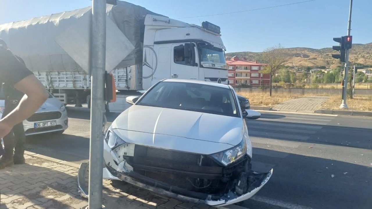 Bingöl’de trafik kazası: 1 yaralı