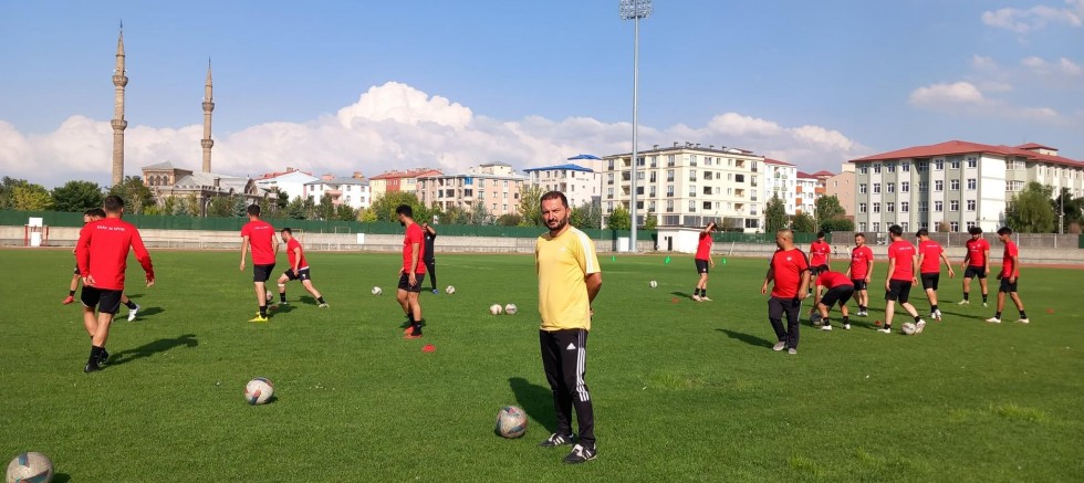 Kars36 Spor, Emir Barlas Koordinesinde İlk Antrenmanına Çıktı